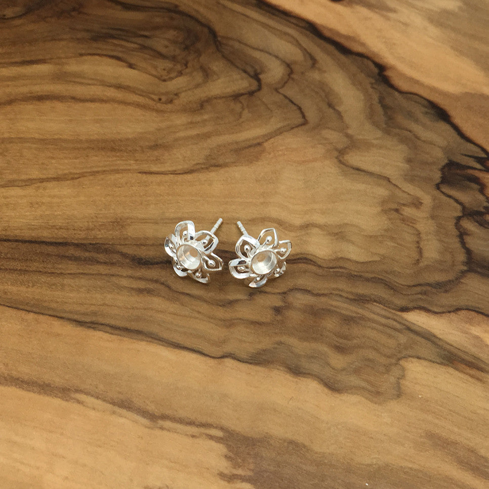 Sterling silver flower stud earrings